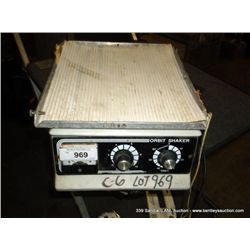 LABLINE ORBIT SHAKER