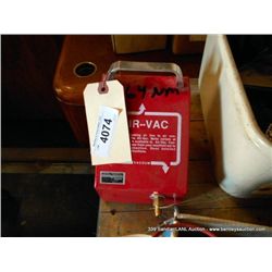 CENTRAL PNEUMATIC 3952 AIR-VAC