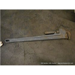 PIPE WRENCH