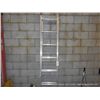 Image 1 : ALUMINUM 16' LADDER
