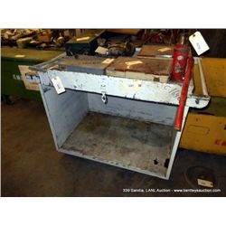 MOBILE METAL CART