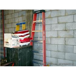 WERNER 8' STEP LADDER