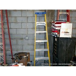 WERNER 7' STEP LADDER