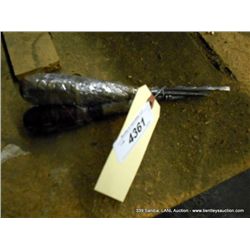 LOT: SCREWDRIVERS, 3X THE MONEY