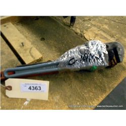 LOT: PIPE WRENCHES, 3X THE MONEY