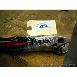 LOT: PLIERS, 3X THE MONEY