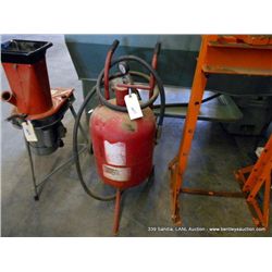 C.P. MOBILE AIR COMPRESSOR / TANK