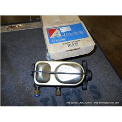 MASTER CYLINDER