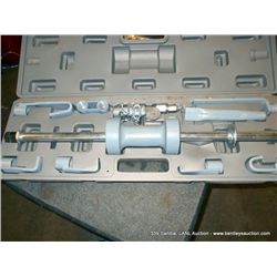 H.F. 38878 SLIDE HAMMER SET