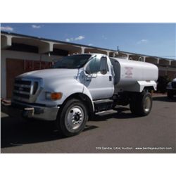 2006 Ford F750 4x2 Water Truck, 14,536 Miles VIN:3FDNF7SN06V368117 6 Speed, 2 Axles, Cab Chasis, GVW