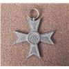 Image 2 : NAZI WAR MERIT MEDAL-ORIG WITH REPLACEMENT LOOP