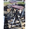 Image 1 : (2) Powerboat Boat Stands 28" - 46"