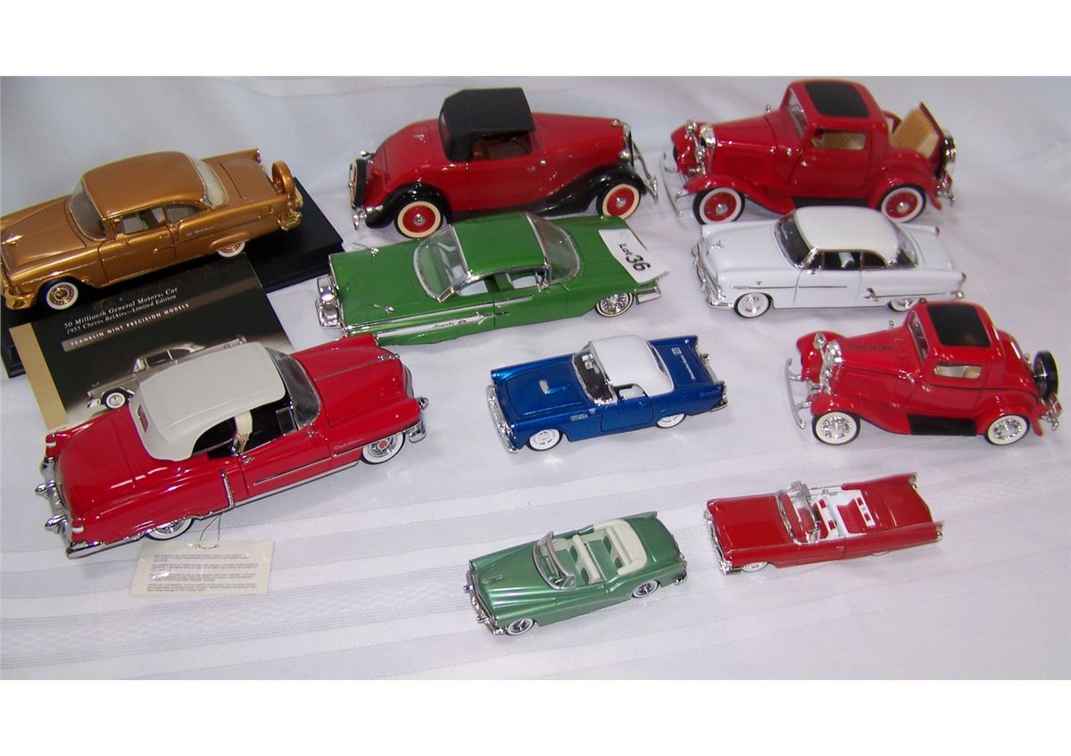 LOT OF (10) COLLECTIBLE FRANKLIN MINT MODEL CARS, ASSORTED SIZES