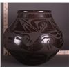 Image 7 : Carmelita Dunlap Very Large Black on Black Pottery,