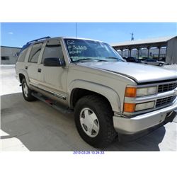 1999 - CHEVROLET TAHOE