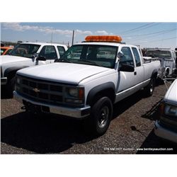 2000 Chevrolet C/K 2500 Pickup, 4WD, 178,839 MILES VIN:1GCGK29F3YF512646, Pickup, 4WD, V8, 6.5L T TI