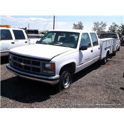 1996 Chevrolet C/K 3500 Pickup, 248,054 MILES VIN:1GBGC33J3TF013469, Pickup, RWD, 7.4L V8 OHV 16V TI