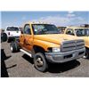 Image 3 : 1998 Dodge 3500 ST Ram Pickup, 227,199 Miles VIN:3B6MC36W4WM277671, Pickup Utility Body, RWD, 8.0L V