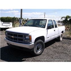 1998 Chevrolet C/K 1500 Pickup, 4WD, 205,451 MILES VIN:1GCEK19R2WE169827, Pickup, 4WD, V8, 5.7L TITL