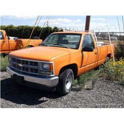 1998 Chevrolet C/K 1500 Pickup, 161,382 MILES VIN:1GCEC14RXWZ191863, Pickup, RWD, V8, 5.7L TITLE # 1