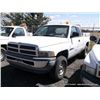 Image 1 : 1999 Dodge Ram Pickup 1500, 4WD, 270,434 Miles VIN:3B7HF12Y3XG174595, Pickup, 4WD, V8, 5.2L TITLE # 