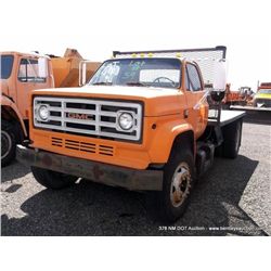 1985 GMC C6V Flatbed Truck, 107,734 MILES VIN:1GDM7D1E0FV612902, Truck, 4X2, 7.0L V8, GVWR 28,000, G