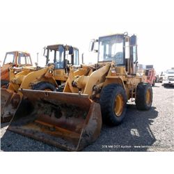 1995 Caterpillar Wheel Loader 2 CY 5,638 Hours VIN: 2XL01711, No Key (print sequence:) FA35443