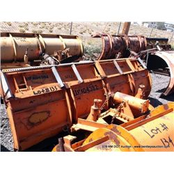 1982 Valk Reversible Snow Plow 10 Ft Serial-7820100 (print sequence:) FA04382N