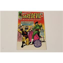 DAREDEVIL #5 (1964) WALLY WOOD ART BEGINS.  PRINTING ERROR ISSUE (LAST HALF OF BOOK AT BEGINNING,