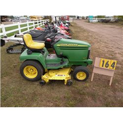 John Deere 345 w/54" deck M00345B085612