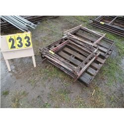 Pallet of horses