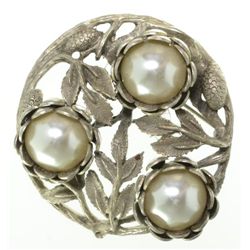 Vintage Pot Metal Brooch, circa 1920's -1930's 2" in diameter.