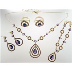 Fabulous vintage jewelry suite! Necklace with Purple stones, has extender,