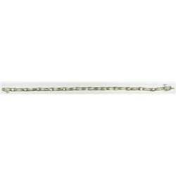 Previously owned 10K yellow gold Diamond Bracelet 7" long