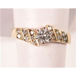 Pre-owned Diamond Ring, Center Diamond is .46 ct
