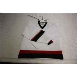 LOT OF 47 WHITE/RED MESH JERSIES