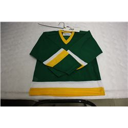 LOT OF 61 GREEN MESH JERSIES