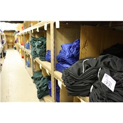 LOT OF APROX. 500 SHORTS