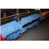 Image 2 : LOT OF 426 BLUE JUNIOR SOCCER JERSIES