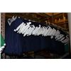 Image 2 : LOT OF 346 BLUE/WHITE JUNIOR SOCCER JERSIES