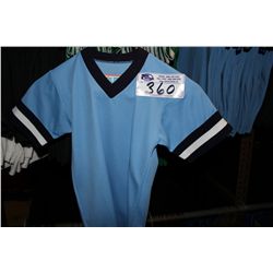 LOT OF 28 BLUE/WHITE JUNIOR SOCCER JERSIES