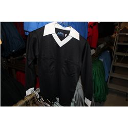 LOT OF 438 BLACK/WHITE JUNIOR SOCCER JERSIES