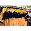 Image 2 : LOT OF 155 YELLOW STRIPED JUNIOR SOCCER JERSIES