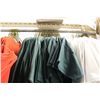 Image 2 : LOT OF 59 GREEN BUTTON DOWN T-SHIRT