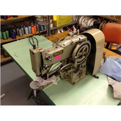 PFAFF SINGLE NEEDLE SEWING MACHINE 110VOLT