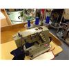 Image 1 : UNION SPECIAL 34700 DOUBLE NEEDLE SEWING MACHINE 110VOLT