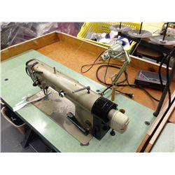 PFAFF SINGLE NEEDLE SEWING MACHINE 110VOLT