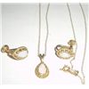 Image 3 : 14KT YELLOW GOLD OPAL EARRINGS & PENDANT ON NECKLACE SET. STAMPED *14KT*! TOTAL WEIGHT IS 4.17 GRAMS