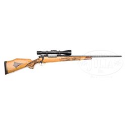 *CLASSIC GERMAN WEATHERBY MARK V "CROWN CUSTOM" RIFLE WITH SCOPE.