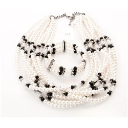 Ladies costume jeweled artificial pearl necklace